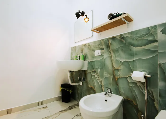 Πανσιόν Light Νάπολη