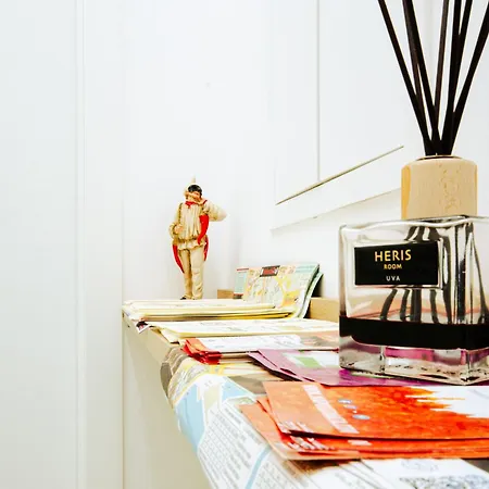 Πανσιόν Light Νάπολη